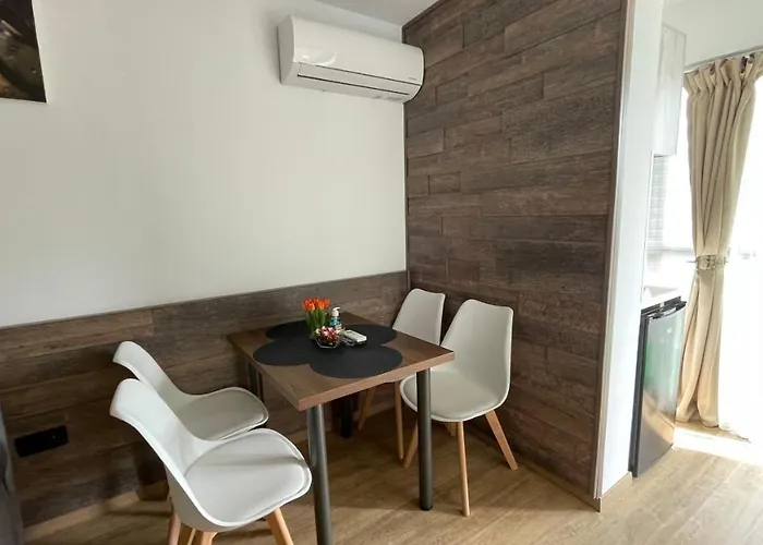 Maria شقة مانغاليا