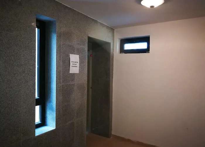 Maria مانغاليا